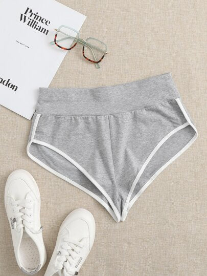 SHEIN EZwear سروال قصير مقوس متباين