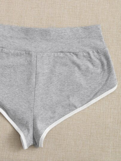 SHEIN EZwear سروال قصير مقوس متباين