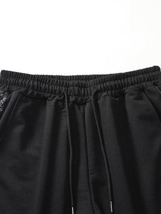 Manfinity Sporsity شورت رجالي واسع فضفاض بطباعة بيزلي ملونة على الجنب مع خصر سحاب مرن، شورت كاجوال ملون مناسب كهدية للزوج أو الحبيب