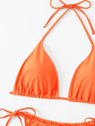 SHEIN Swim Curve مجموعة بكيني قياس كبير للصيف بلون أحادي، بكيني علوي مثلثي عنق هلالي وسفلي مربوط الجوانب مكون من 2 قطعة، ملابس سباحة