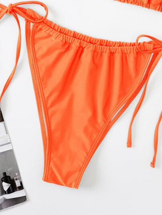 SHEIN Swim Curve مجموعة بكيني قياس كبير للصيف بلون أحادي، بكيني علوي مثلثي عنق هلالي وسفلي مربوط الجوانب مكون من 2 قطعة، ملابس سباحة
