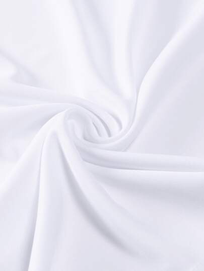 Manfinity Homme تي شيرت موحدة اللون بياقة V للرجال
