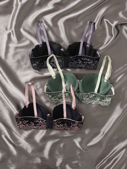 Shein Underwear&Sleepwear Basics ثلاثة حزم من لانجري حمالة الصدر المنحوت بطبعة الزهور