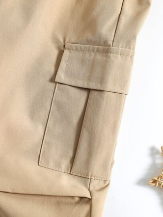 SHEIN بنطلون فضفاض مريح للأولاد الصغار بطراز كاجوال بأسلوب بضائع ، مناسب للمدرسة ، الأنشطة الخارجية ، الرياضة ، التسلق ، من عمر 4-7 سنوات