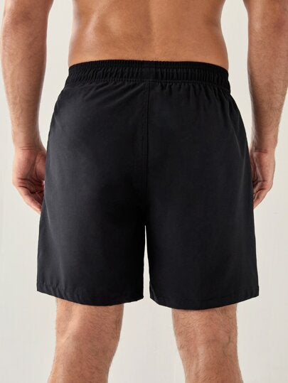 Manfinity Swimmode سراويل سباحة ذات جيب للهاتف وخصر بحبل رباط للرجال ، أساسي ، عطلة ، شورت ألواح ، سادة