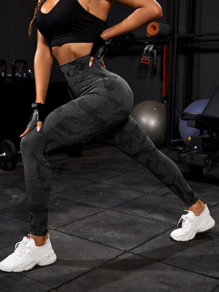 Powerista طماق يوجا بطبعة كامو سروال ضيق طفيف قابل للتمدد للتحكم في البطن