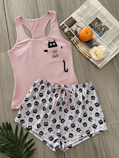 SHEIN طقم بيجامة ذو رابطة أمامية بطباعة شعار وكرتون