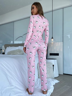 جمبسوت نوم بياقة عميقة على شكل حرف V مطبوعة بالقهوة، خريف وشتاء