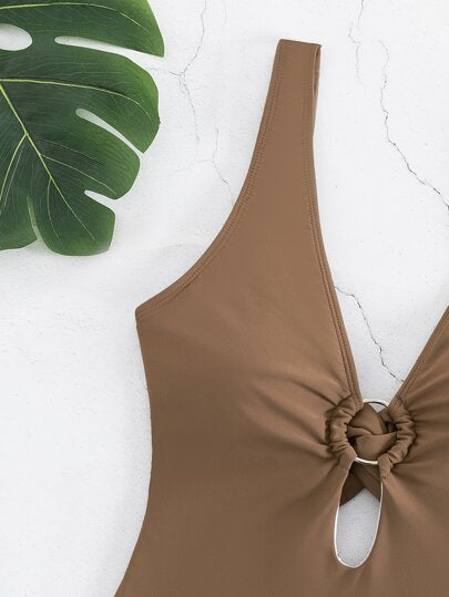 مايوه حريمي قطعة واحدة Swim Basics ملابس سباحة من قطعة واحدة بربطات حلقية للشاطئ الصيفي مع فتحة عميقة
