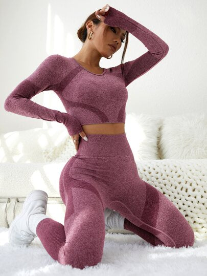 SHEIN Sport Studio مجموعة اللياقة البدنية بقطعتين ، بلوزة بفتحة الإبهام وسراويل ضيقة مسيطرة على البطن لممارسة اليوغا ، مناسبة للنساء