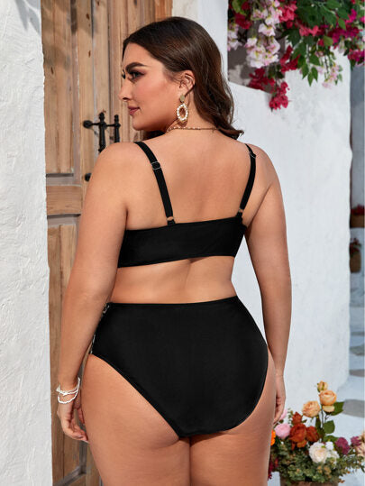 SHEIN Swim Curve مجموعة بيكيني Ruched بيكيني بمقاس كبير من Summer Beach