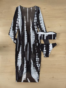 SHEIN Swim طباعة شامل طقم بيكيني & لباس علوي باندو & بيكيني & رباط فستان ساحلي 3قطعات طقم استحم