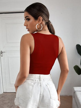 EZwear لباس علوي تانك قصير محبوك مضلع وبلون موحد