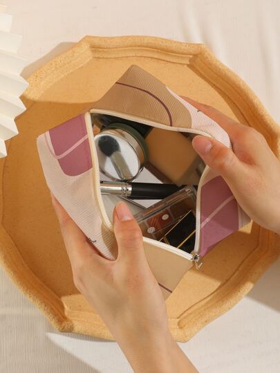 حقائب مكياج جرافيك شخص مربع قطعة واحدة