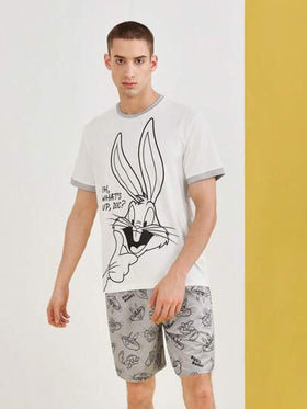 LOONEY TUNES X SHEIN للرجال قطعة واحدة طباعة الأرنب مقلم متباين تي شيرت و قطعة واحدة بنطلون قصير طقم بيجامة