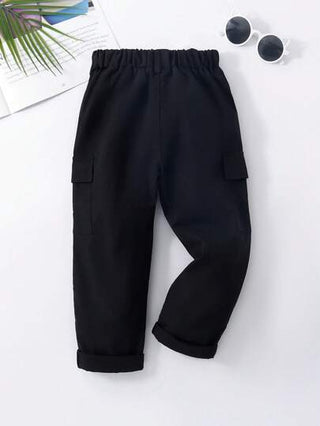 SHEIN بنطلونات شحن للأولاد ذات لون أحادي، بخصر مطاطي، للارتداء اليومي، فصلي الربيع والخريف، ذات جيوب مغطاة مريحة، للارتداء في الشاطئ والعطلات والسفر والاسترخاء والاستمتاع تحت أشعة الشمص الصيفية