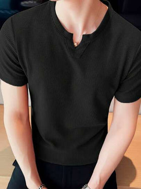 Manfinity Homme تي شيرت موحدة اللون ياقة مفتوح للرجال