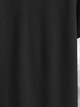 Manfinity Homme تي شيرت موحدة اللون ياقة مفتوح للرجال