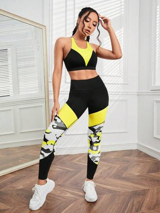 SHEIN Sport Studio مجموعة رياضية متعددة الألوان بطبعة كامو، مجموعة تمارين رياضية للنساء