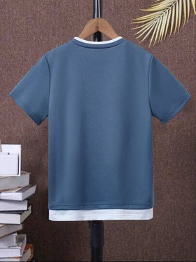 SHEIN تي شيرت قصير الأكمام 2 في 1 2في 1 للأولاد المراهقين بتصميم كتل اللون الكاجوال