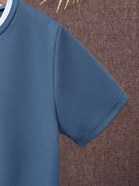 SHEIN تي شيرت قصير الأكمام 2 في 1 2في 1 للأولاد المراهقين بتصميم كتل اللون الكاجوال