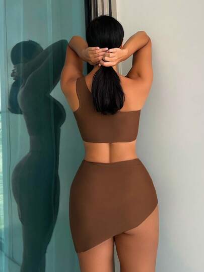 Swim Vcay مجموعة بيكيني مكونة من صدرية كتف واحد وقيعان سباحة بتصميم الشاطئ مع تنورة غطاء شاطئ للملابس السباحة