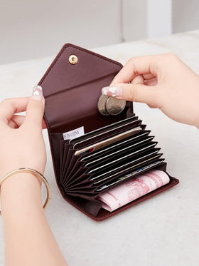 CHARM INFINITE محفظة كروت بطبعة الليتشي ذات فتحات متعددة للبطاقات وغطاء بزر, خفيفة الوزن وسهلة الحمل, مناسبة لحامل بطاقات هوية الموظفين, هدية لعيد الميلاد والمناسبات الخاصة للسيدات, حافظة بطاقات وأعمال وائتمان للنساء، محفظة صغيرة وخفيفة