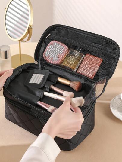 قطعة واحدة حقيبة مكياج كبيرة السعة مزدوجة الطبقات مقاومة للماء متعددة الوظائف للنساء والفتيات ، حقيبة مكياج ، حقيبة مستحضرات التجميل ، حقيبة حمام ، مكعبات تغليف ، ضروريات السفر واليخوت والإقامة في الجامعة ، هدايا لوصيفات العروس والأمهات وأعياد...