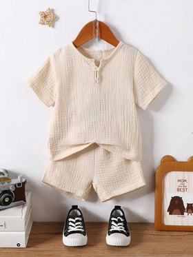 SHEIN Vintaside Kids لباس علوي طفل صبي مطوية ربع زر و شورت