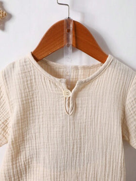 SHEIN Vintaside Kids لباس علوي طفل صبي مطوية ربع زر و شورت
