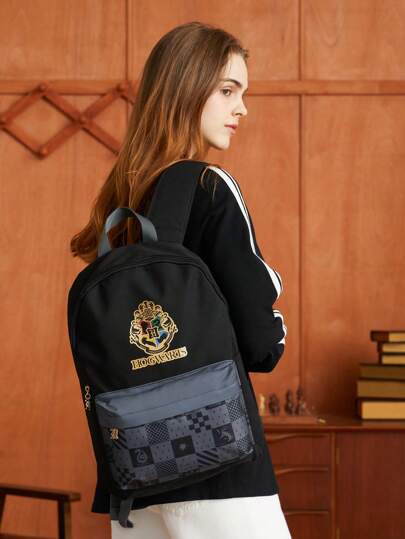 HARRY POTTER X SHEIN حقيبة ظهر كلاسيكية متوسطة الحجم بسعة كبيرة،مقاومة للماء،طراز كاجوال كلاسيكي، قابلة للتعديل للفتيات المراهقات والنساء الطالبات،مناسبة للكلية والعمل والأعمال والتنقل والخارج والجولات، خفيفة الوزن ومتينة، حقيبة ظهر صغيرة أنيقة ومميزة للع