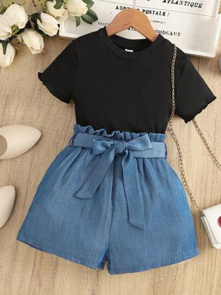 girls-sets بنت طفل تي شيرت بلون موحد & خصر عالي بالتجاعيد شورت بحزام