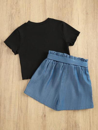 girls-sets بنت طفل تي شيرت بلون موحد & خصر عالي بالتجاعيد شورت بحزام
