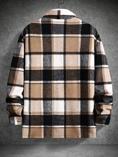 Manfinity Homme جاكيت رجالية فضفاضة مطبوعة بالمربعات مع جيوب بغطاء وأكتاف منسدلة، جاكيت كاجوال طويلة الأكمام ملونة خفيفة الوزن للخروج، لون خاكي مربعات، هدية للأصدقاء والأزواج والأحباء، للخريف