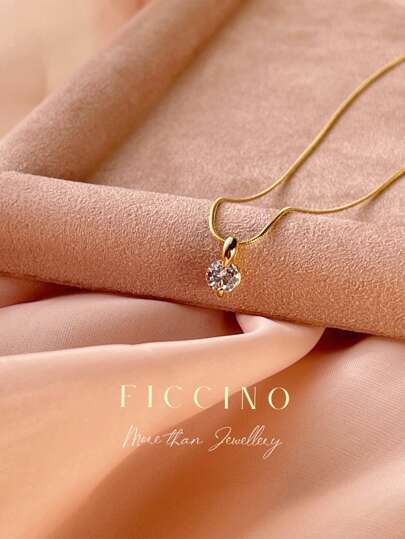 FICCINO قلادة مجوهرات مطلية بالذهب الكلاسيكية مع سلسلة ثعبان من الصلب التيتاني، قابلة للارتداء في الأزياء اليومية، مجموعة هدايا مع علبة مناسبة للمناسبات والأعياد