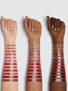 SHEGLAM أحمر شفاه Take A Hint-So Fly ملمع شفاه متغير اللون يدوم طويلاً بلمسة نهائية شديدة اللمعان طوال اليوم ومرطب غير لزج للشفاه الجافة أحمر شفاه سائل Pink روج تنت أرواج علامة تجارية جمال مكياج ميكب مستحضرات تجميل للنساء الفتيات مثالي لفصل الشتاء الربيع