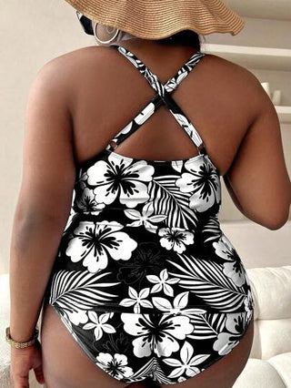 SHEIN Swim Curve تانكيني بطباعة استوائية مقاس كبير بتصميم ظهر متقاطع للشاطئ الصيفي