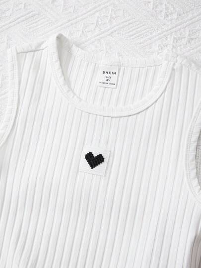 SHEIN Genkimix Kids بنت طفل طباعة مربع النقش جاكيت & تنورة & مرقع بقلب لباس علوي تانك