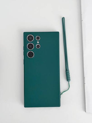 غطاء هاتف سيليكون أخضر ذو لون أحادي قابل للتوافق مع هواتف سامسونج وأبل iPhone 16, قطعة واحدة مع سلسلة