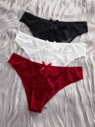 Shein Underwear&Sleepwear Basics ثلاث أزواج من ملابس اللانجيري، بنطلون داخلي أمامي مزين بربطة بنمط الزهور