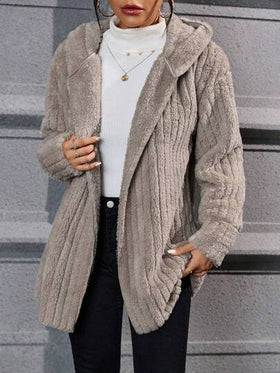 SHEIN Essnce جاكيت كاجوال منتظمة مع طبعات وياقة شربا ذات أزرار أمامية كابتشينو، سترات نسائية كاجوال فضفاضة ذات أكمام قصيرة بقلنسوة كاكي بلون أساسي، أزياء شتوية دافئة/ موضة شتوية