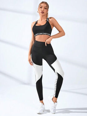 Gameset SHEIN Sport طقم رياضي للنساء بحمالات مقاطعة ظهر بنمط حرفي كرزس ، طقم تدريب للنساء، طقم سروال رياضي للنساء