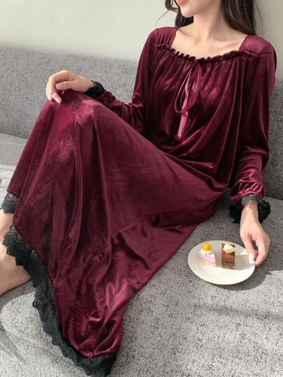 DAZY ثوب نوم نسائي مصنوع من المخمل الأنيق بتصميم ألوان متباينة ولوحات من الدانتيل، مناسب للخريف والشتاء، فستان أحمر للنساء، بيجامة، لليلة رأس السنة الجديدة رمضان