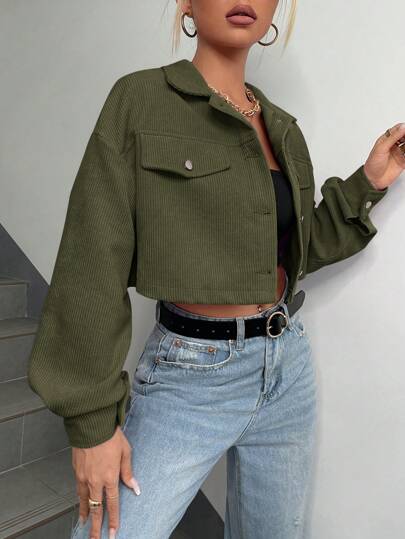EZwear جاكيت بتفاصيل رفرف منخفض الاكتاف قصير نسيج قطن