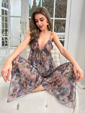 مجموعة بيجامات مطبوعة بالزهور مع ربطة أمامية من الشبك