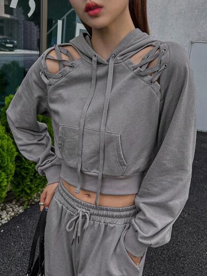 Dazy Designer كنغرو جيب هودي بقطعة قصيرة سحّاب