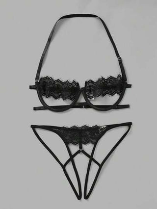 Classic Sexy طقم ملابس داخلية قص مجوف حلقة معدني