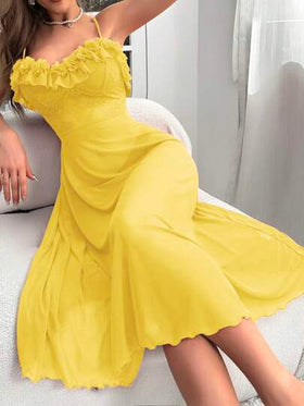 SHEIN فستان نوم طويل بتصميم كامي مع تريم من الشبك والكشكشة