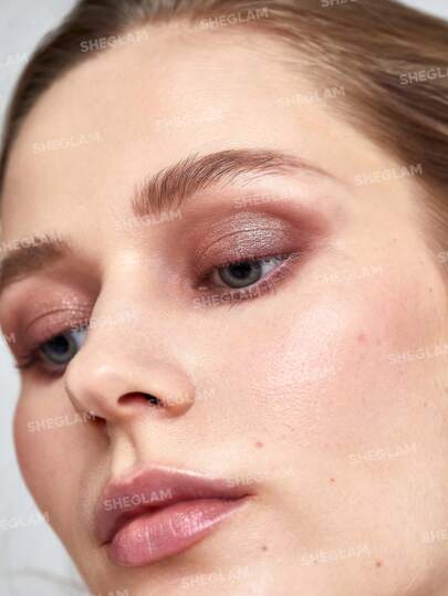 SHEGLAM لوحة When In Vienna Palette 23-Clolor Shimmer Glitter Matte Eyeshadow Palette أسود بني لون محايد لامع لؤلؤي طويل الأمد صبغة عالية ظلال عيون ناعمة قابلة للمزج تخفيضات ظلال عيون وردية أرجوانية عيد الأب التخرج عيد الميلاد العطلة الربيع الصيف...