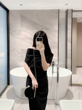 حقيبة شبكية خفيفة ذات تصميم سحاب، حقيبة بسيطة لأوقات العمل مزينة براينستون،صممت بأسلوب حقيبة الخرز الراقي للمساء،والحفلات والعشاء والعروس، أنيقة وفاخرة وهادئة وملائمة للسهرات والحفلات والعشاء وحفلات عيد الميلاد